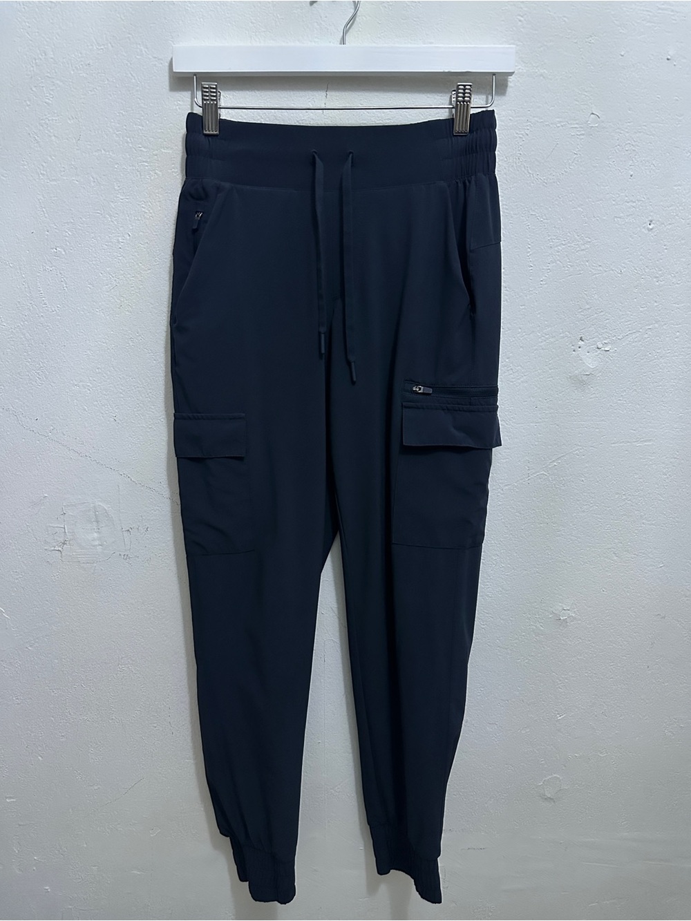 All In Motion Women’s XS Cargo Jogger Pants Navy Blue 4-Way Stretch Athletic
